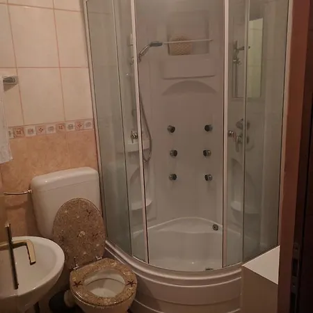 Apartman Makeljica House